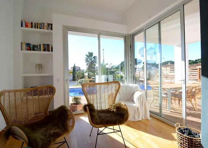 וילה Ponent L' Escala